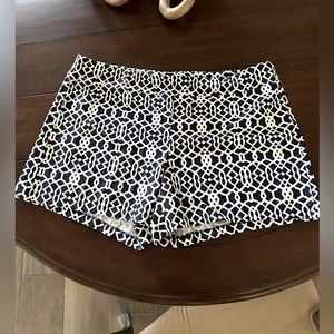 Jude Connally EUC filigree XL shorts